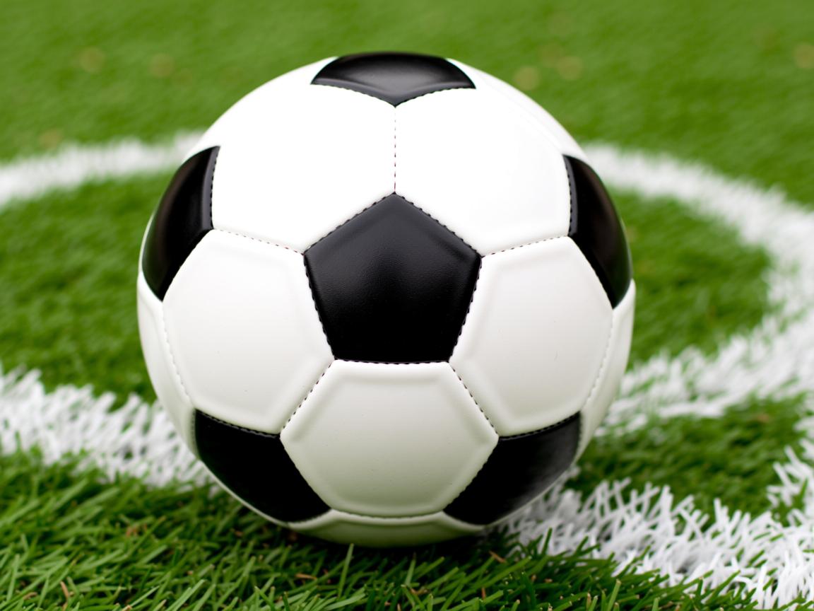 米兰体育app-五大联赛是否重视通过前场横移调动后防空档，五大联赛场地大小  第3张